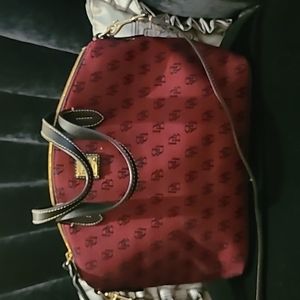 Dooney & Bourke purse